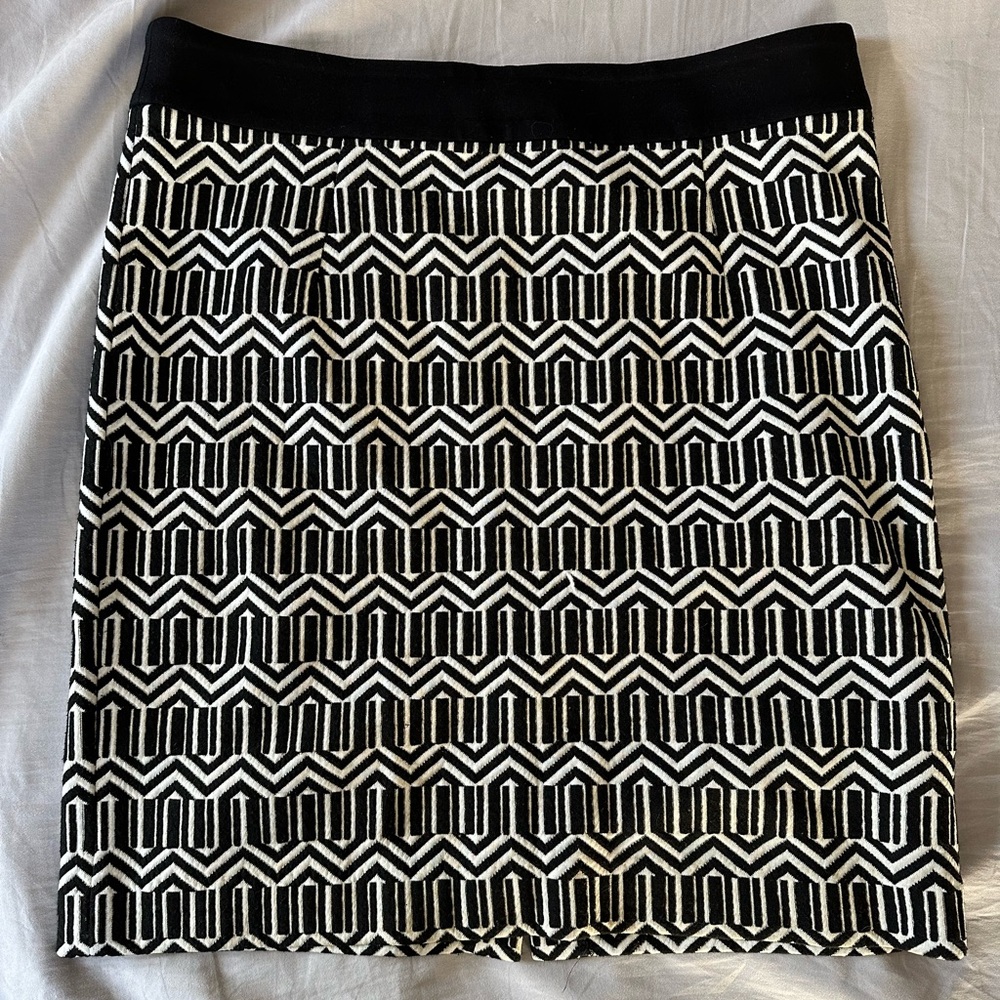 Banana Republic mini skirt size 6